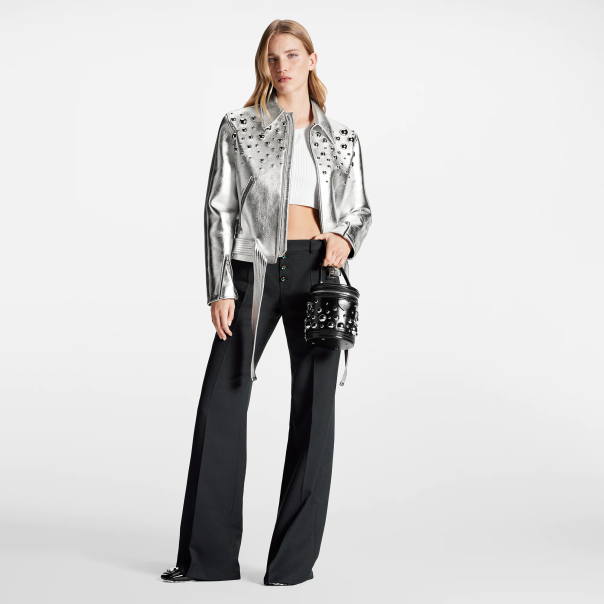 Step up your fashion game on the upcoming formal event wearing the ™ All Day Slim Wide Crop pants
